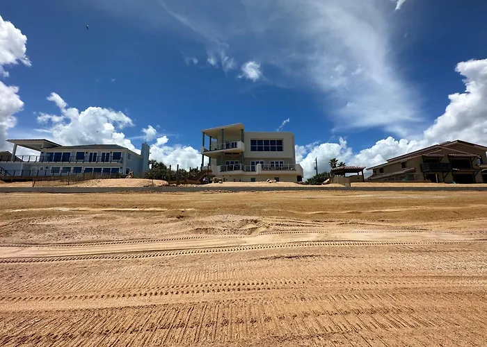 Flagler Beach Ocean Front Villa W/ Lg. In Ground Pool-5-6Br/4Bth& Attached Apt